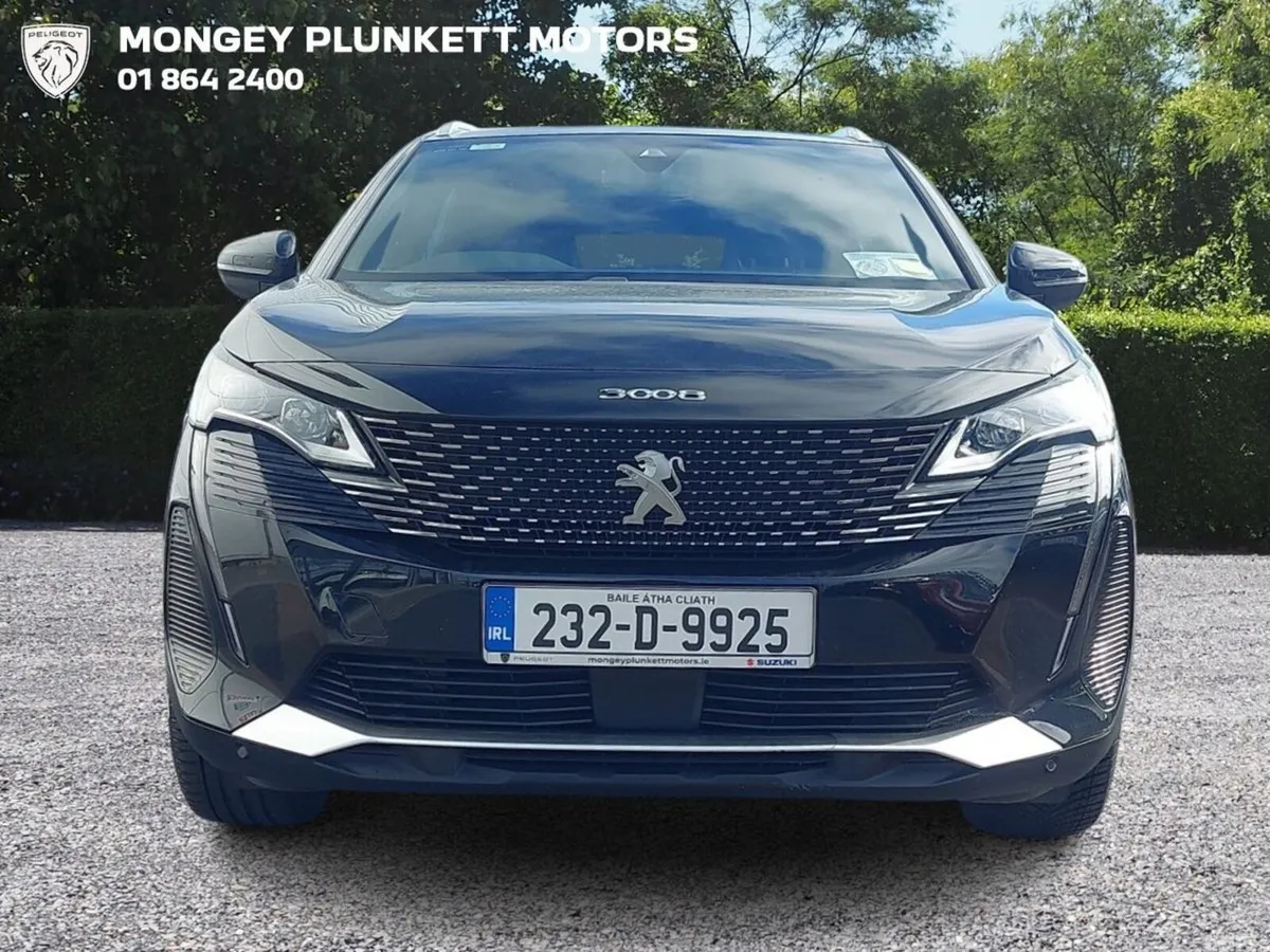 Peugeot 3008 MPV, Petrol, 2023, Black