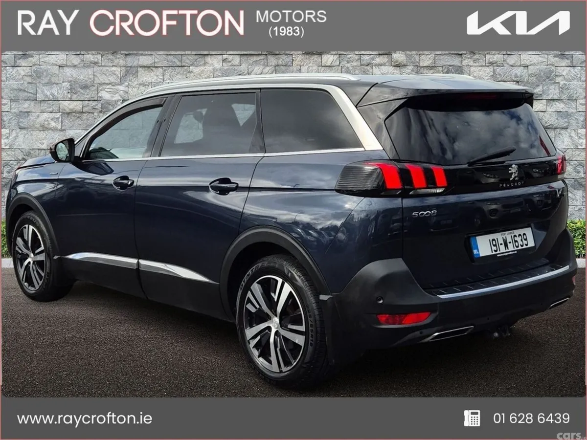 Peugeot 5008 MPV, Diesel, 2019, Blue