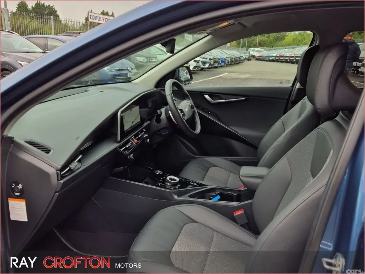 Kia e-Niro SUV, Electric, 2023, Blue