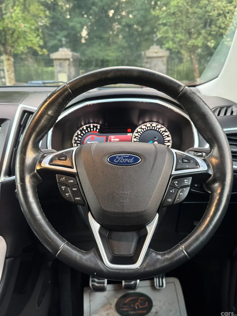 Ford Edge SUV, Diesel, 2017, Red
