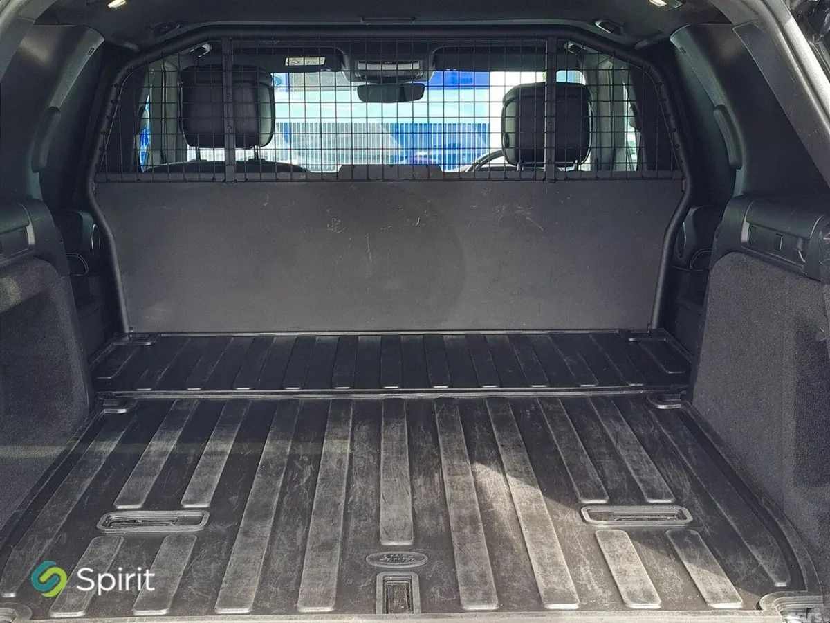 Land Rover Discovery SUV, Diesel, 2023, Grey