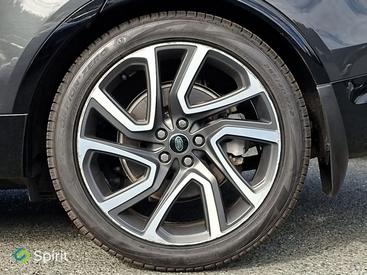Land Rover Discovery SUV, Diesel, 2023, Grey