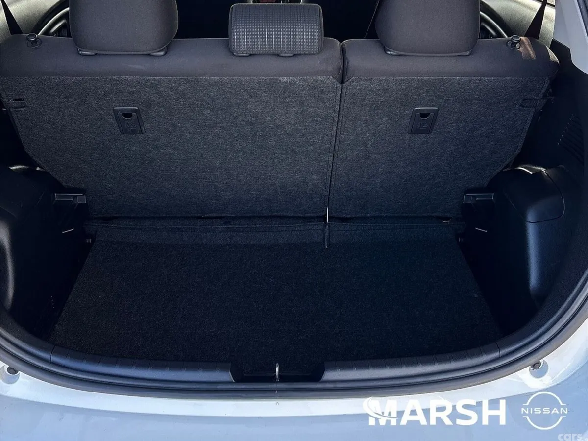 Toyota Vitz Hatchback, Petrol Hybrid, 2019, White