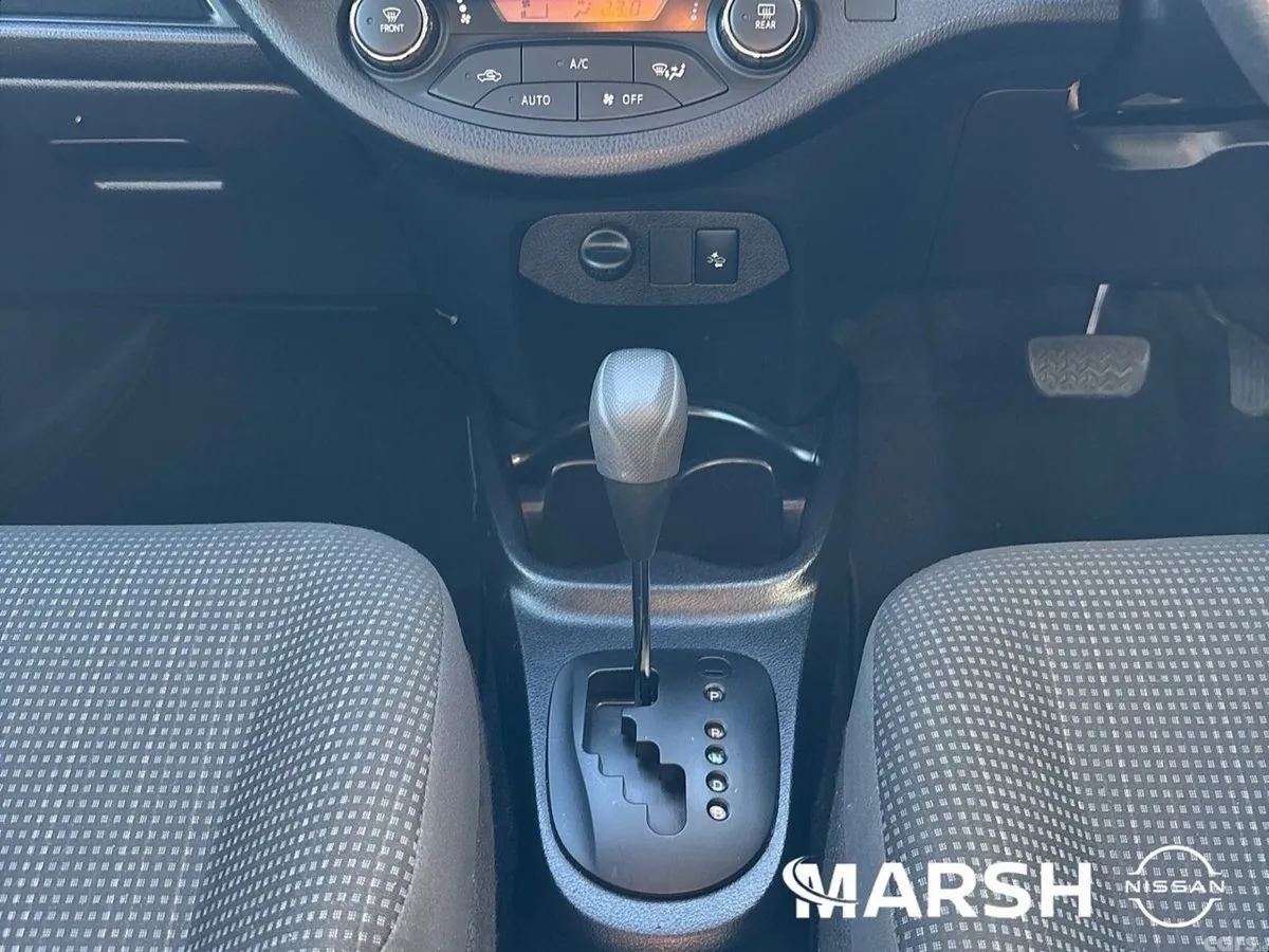 Toyota Vitz Hatchback, Petrol Hybrid, 2019, White