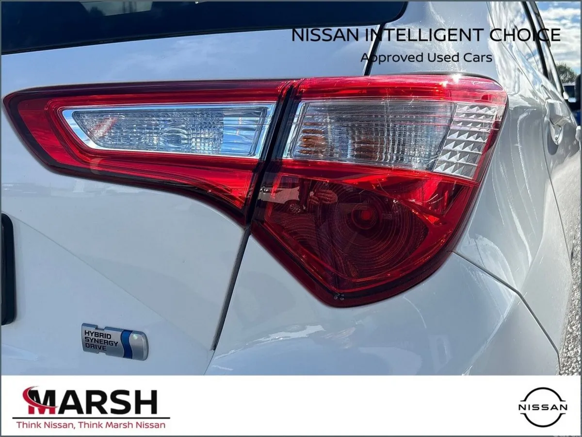Toyota Vitz Hatchback, Petrol Hybrid, 2019, White