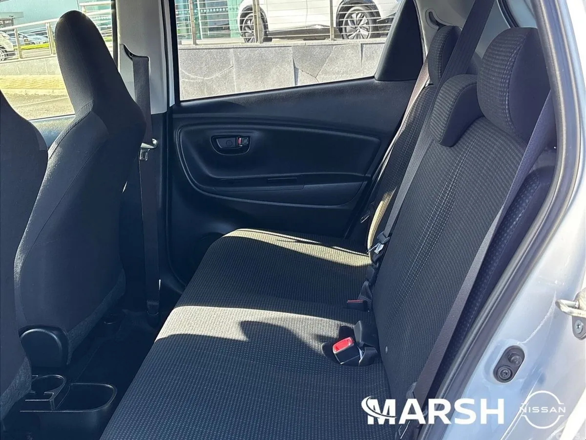 Toyota Vitz Hatchback, Petrol Hybrid, 2019, White