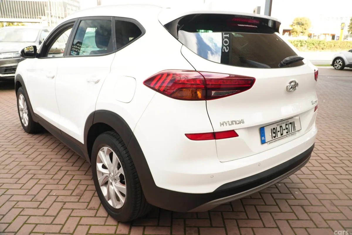 Hyundai Tucson SUV, Diesel, 2019, White