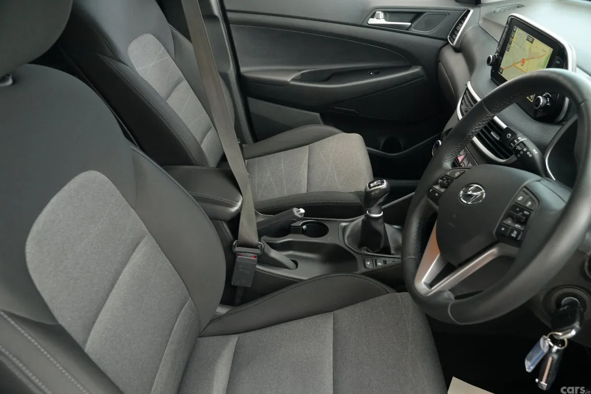 Hyundai Tucson SUV, Diesel, 2019, White