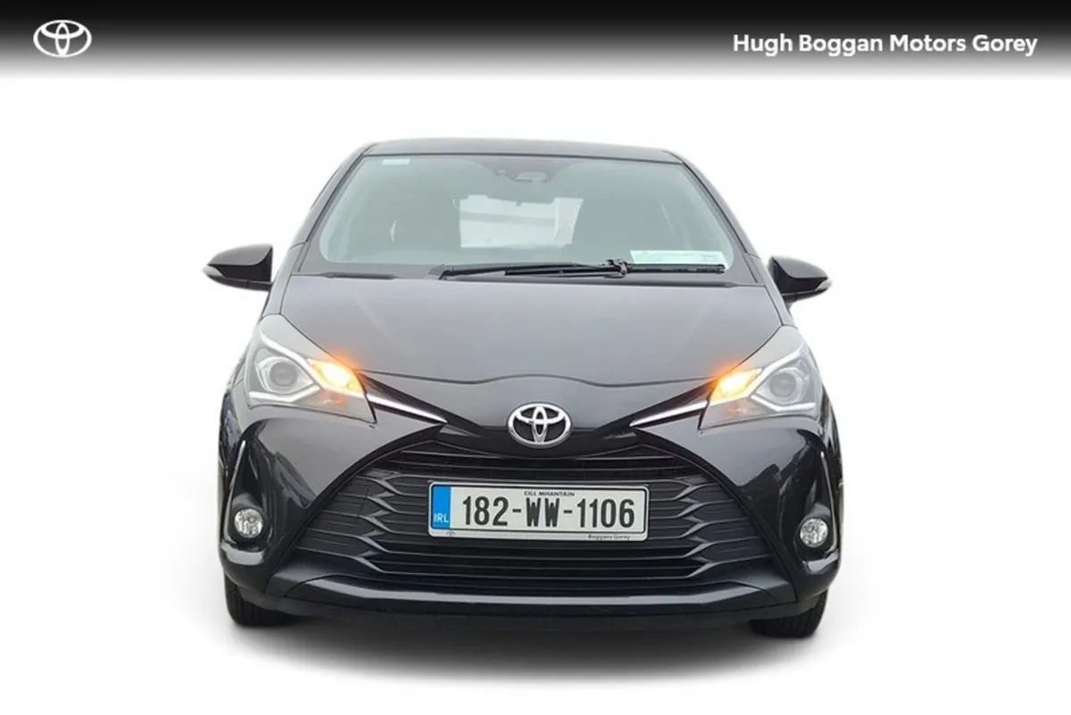 Toyota Yaris Hatchback, Petrol, 2018, Black