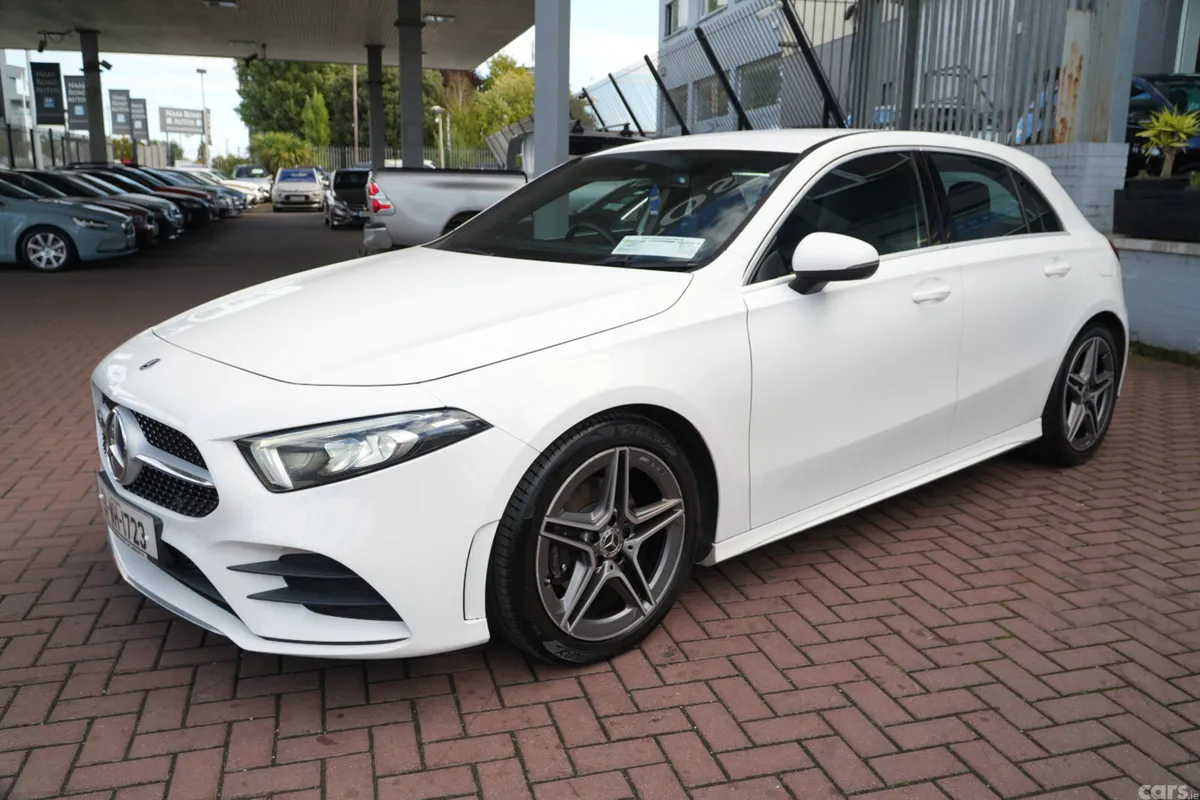Mercedes-Benz A-Class Hatchback, Petrol, 2019, White