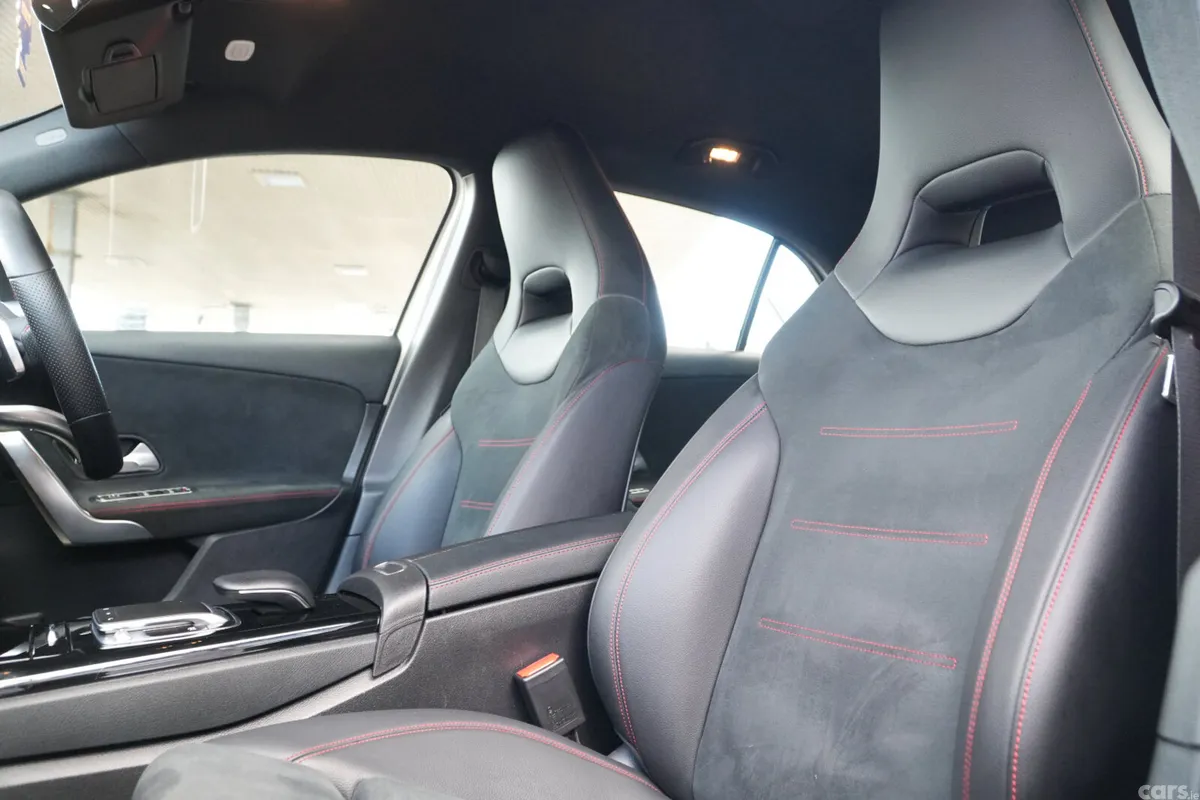 Mercedes-Benz A-Class Hatchback, Petrol, 2019, White