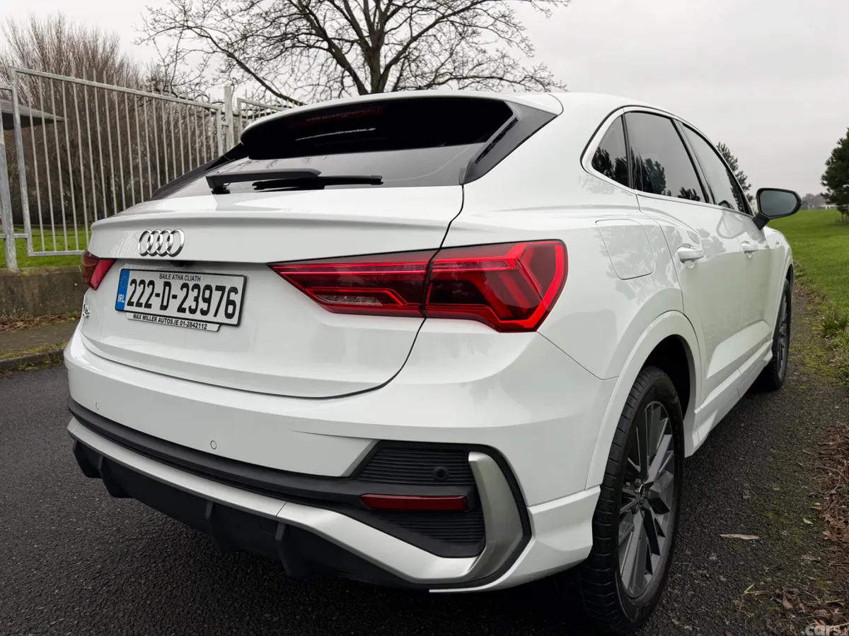 Audi Q3 SUV, Petrol, 2022, White
