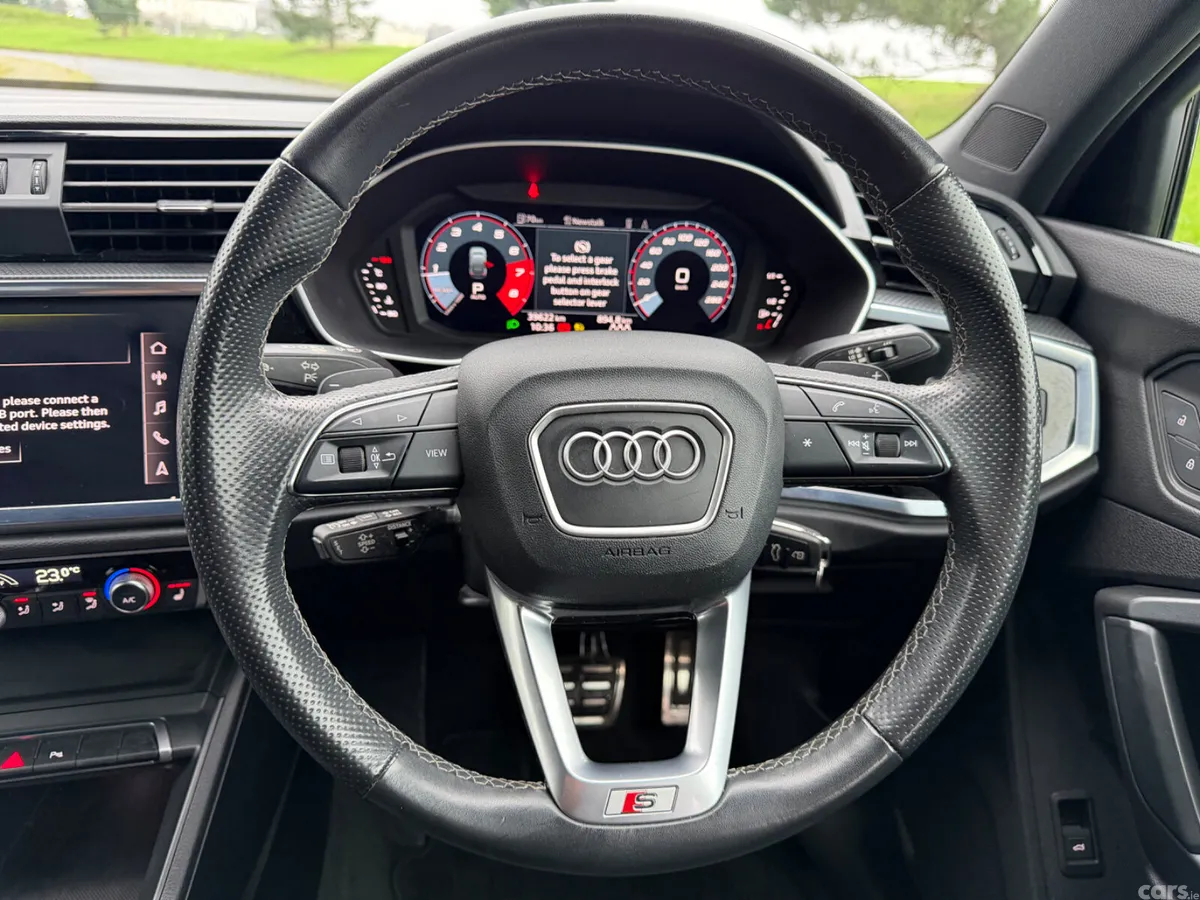 Audi Q3 SUV, Petrol, 2022, White