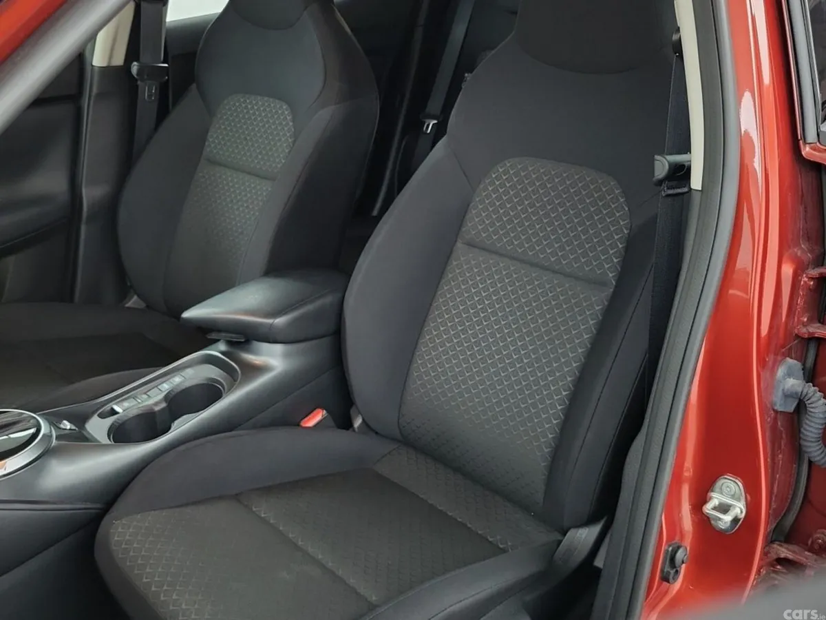 Nissan Juke SUV, Petrol Hybrid, 2026, Red