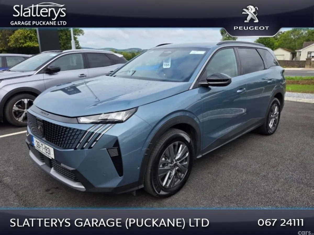 Peugeot 5008 SUV, Petrol, 2026, Blue
