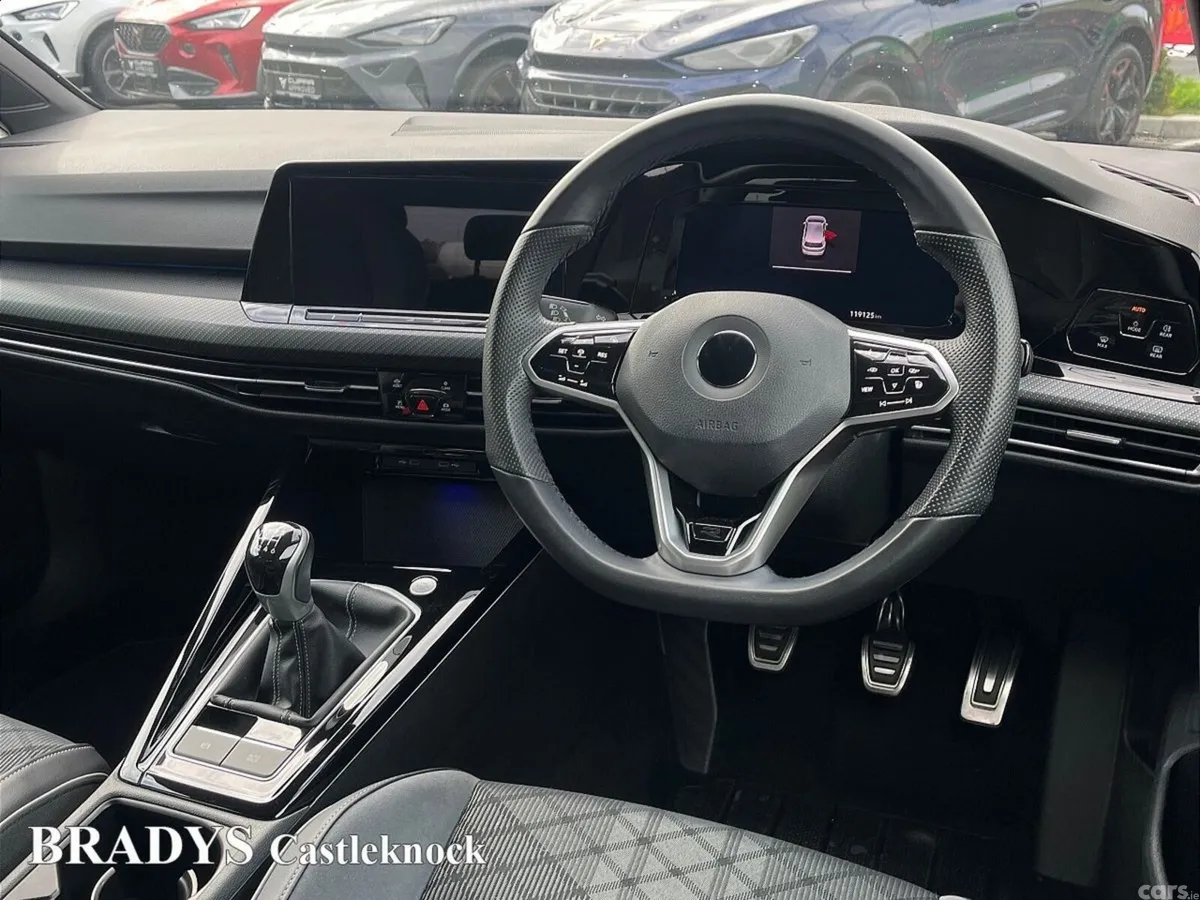 Volkswagen Golf Hatchback, Petrol, 2022, White
