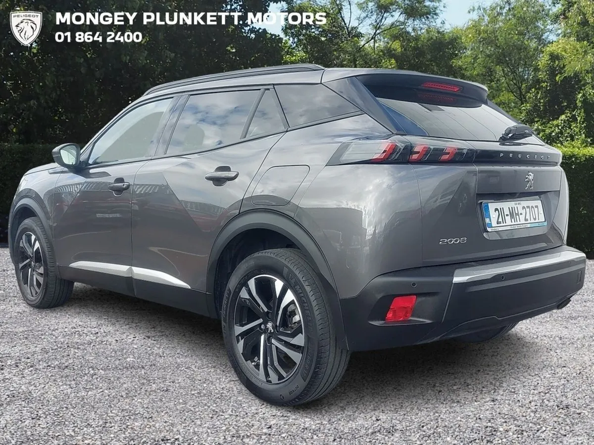 Peugeot 2008 MPV, Petrol, 2021, Grey