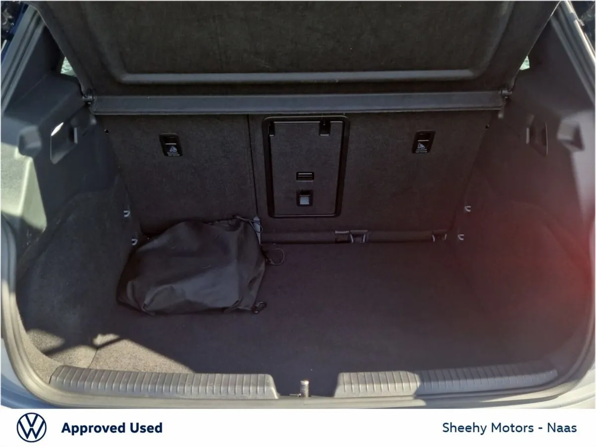 Volkswagen ID.3 Hatchback, Electric, 2024, Grey
