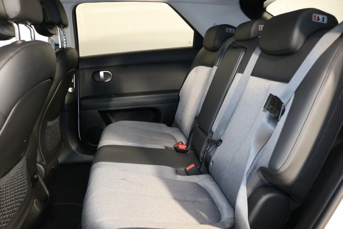 Hyundai IONIQ 5 MPV, Electric, 2024, White