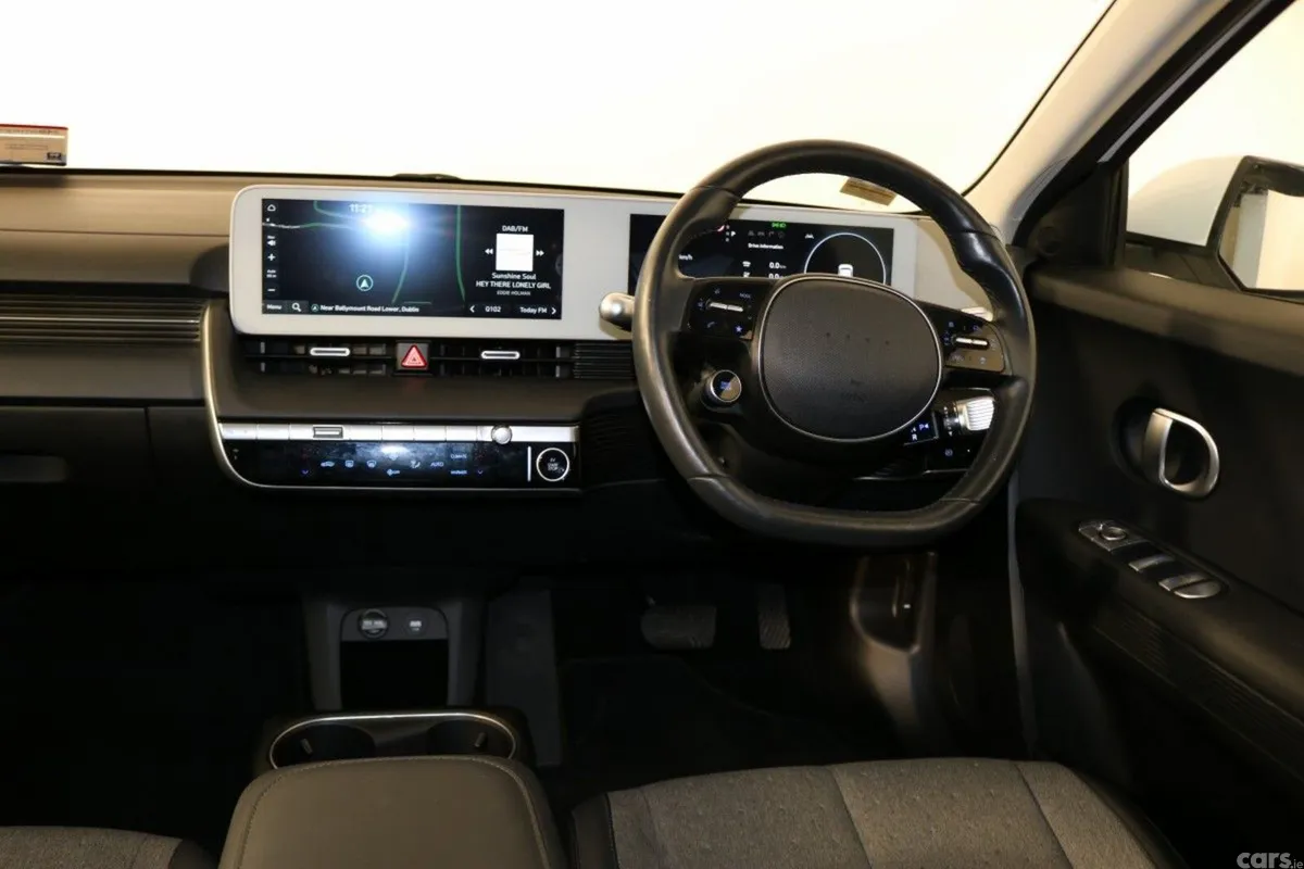 Hyundai IONIQ 5 MPV, Electric, 2024, White