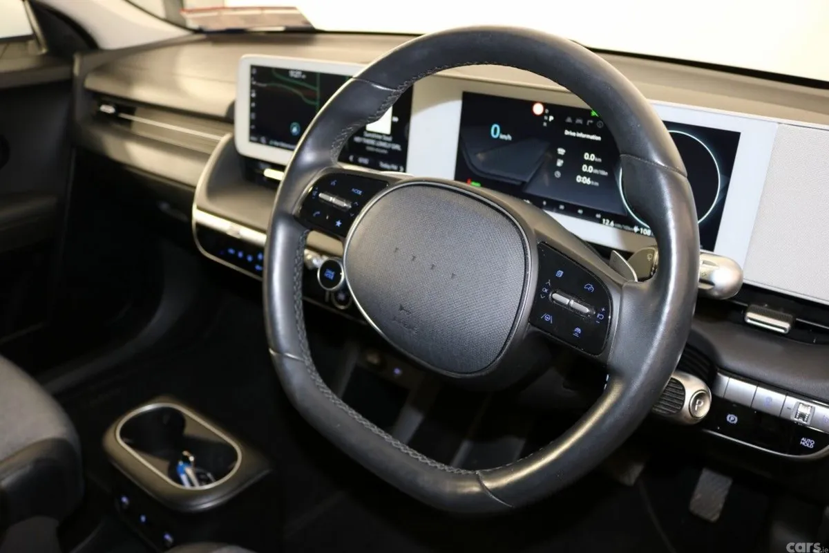 Hyundai IONIQ 5 MPV, Electric, 2024, White