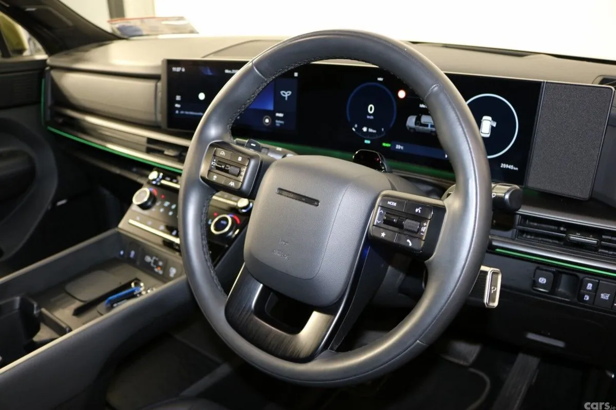 Hyundai Santa Fe SUV, Petrol Plug-in Hybrid, 2025, Green