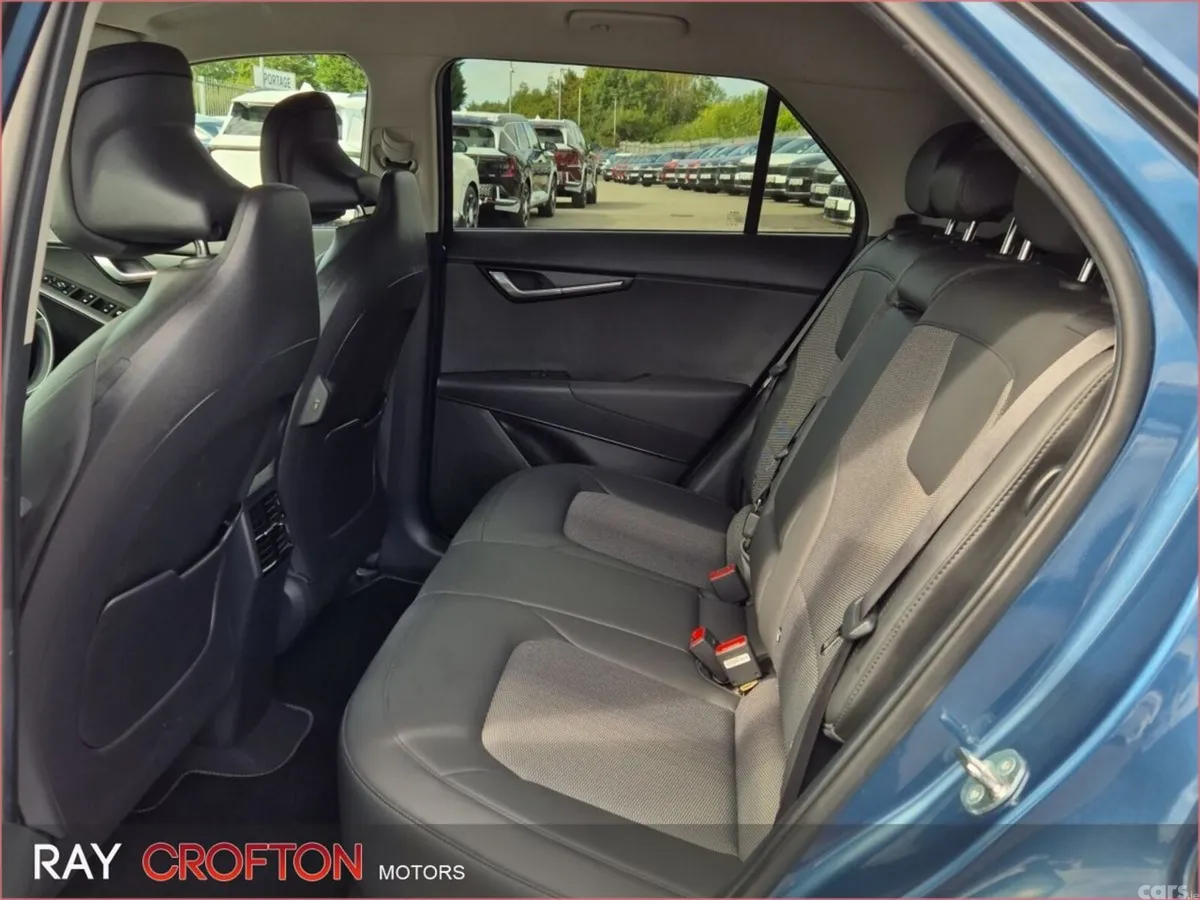 Kia e-Niro SUV, Electric, 2023, Blue