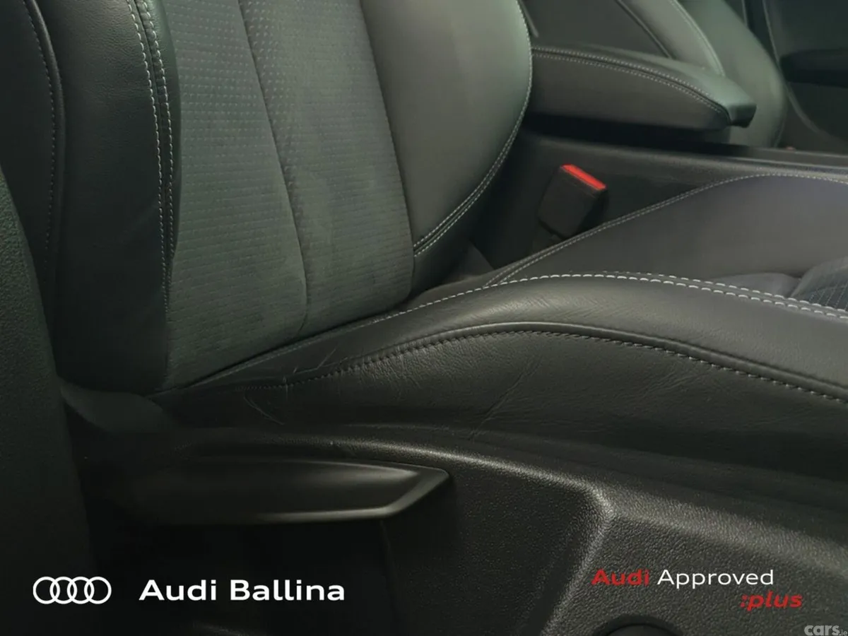 Audi Q5 SUV, Petrol Hybrid, 2023, Black
