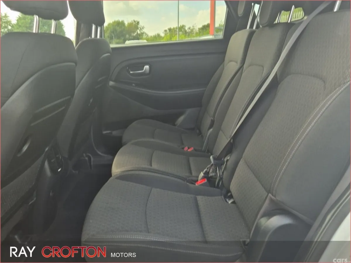 Kia Carens MPV, Diesel, 2018, White