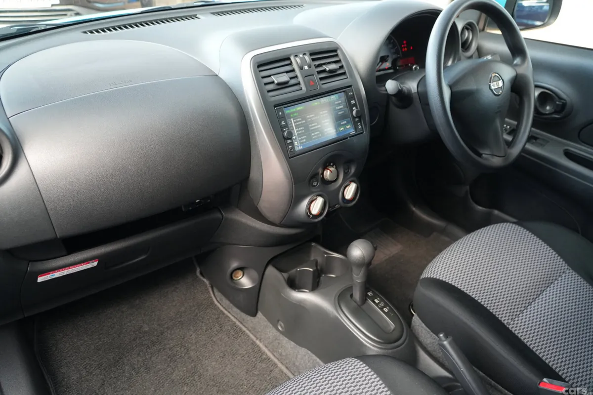 Nissan Micra Hatchback, Petrol, 2022, Blue