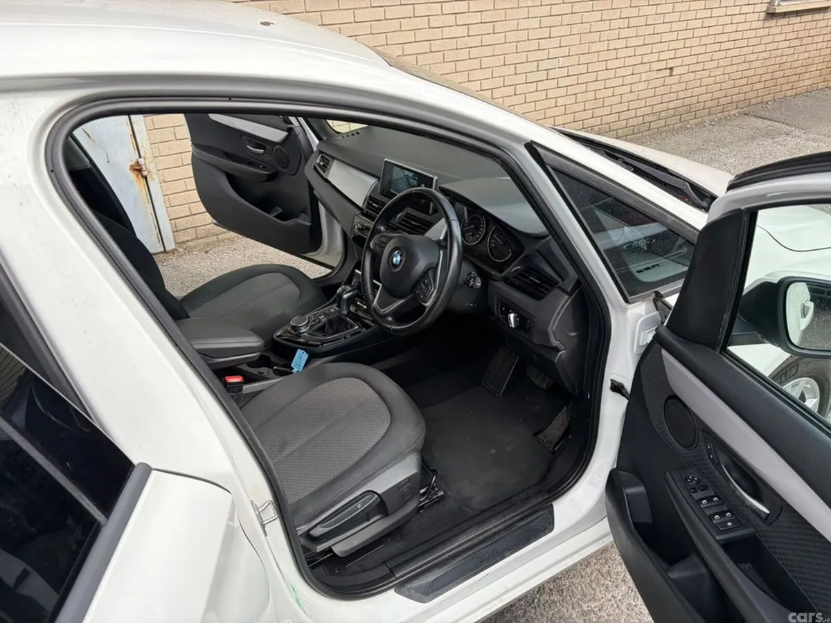 BMW 2-Series MPV, Petrol, 2015, White
