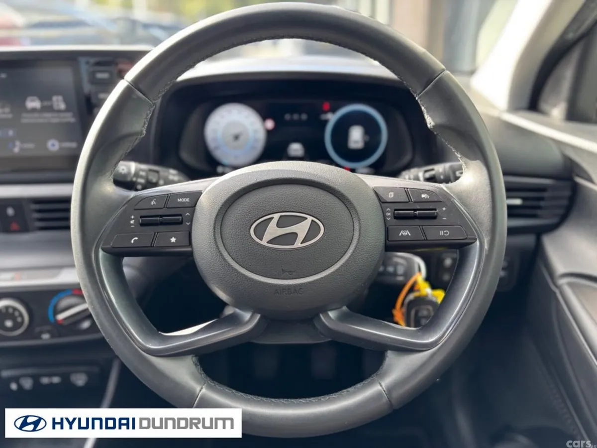 Hyundai i20 Hatchback, Petrol, 2024, Black