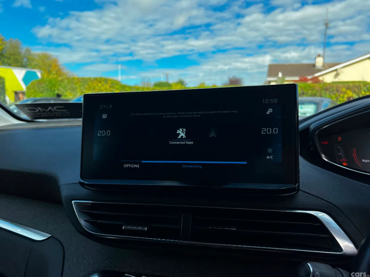 Peugeot 5008 MPV, Diesel, 2021, Grey