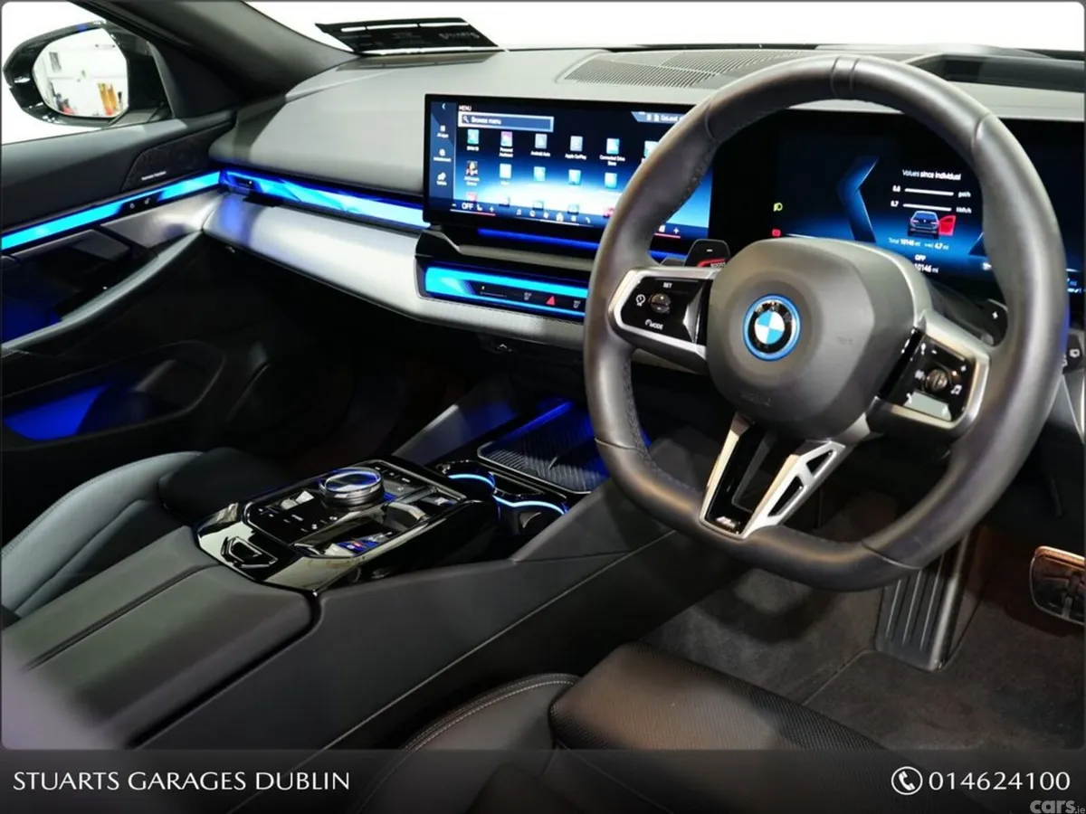 BMW 5-Series Estate, Petrol Plug-in Hybrid, 2025, Black