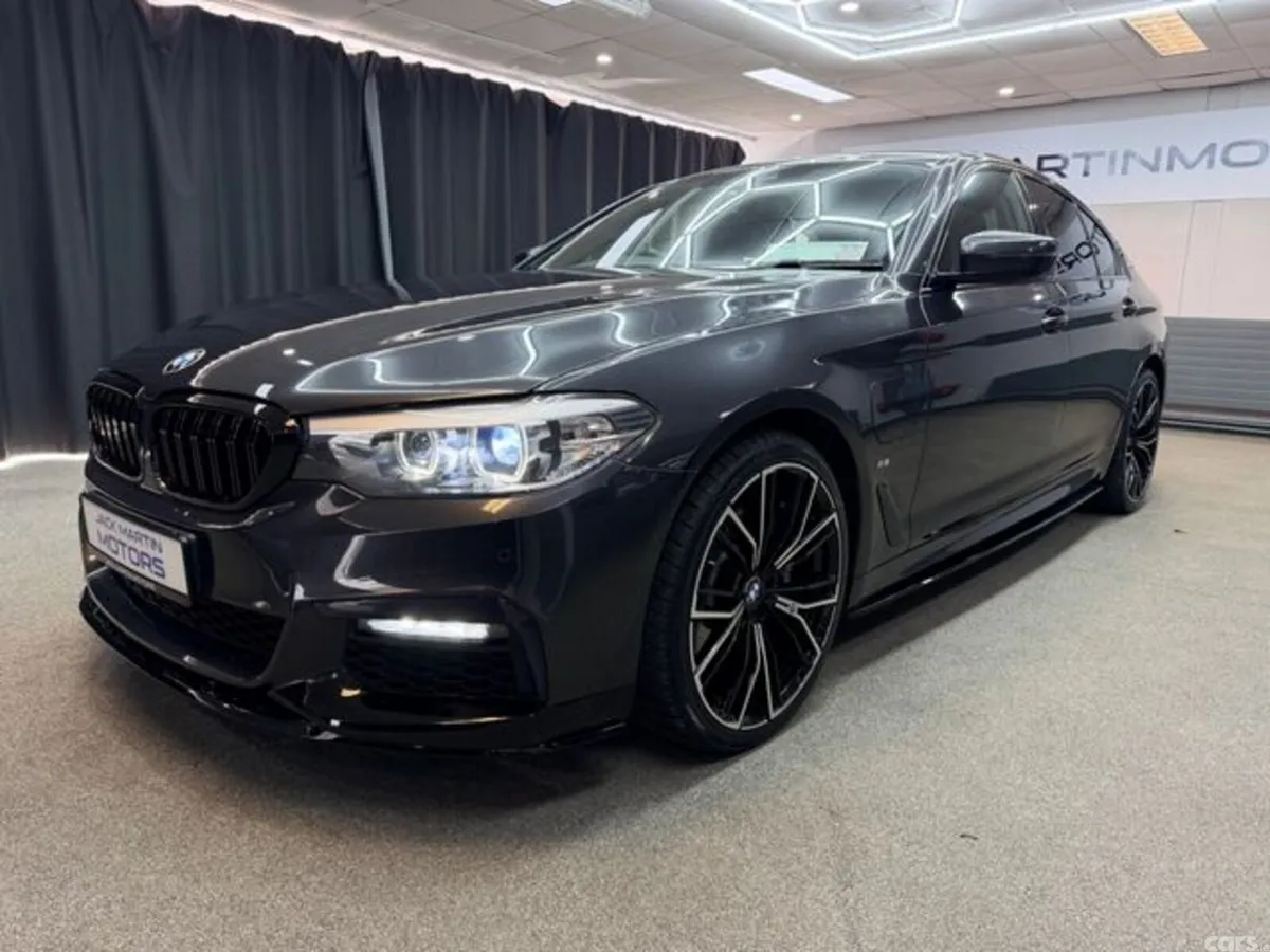 BMW 5-Series Saloon, Petrol Plug-in Hybrid, 2018, Grey