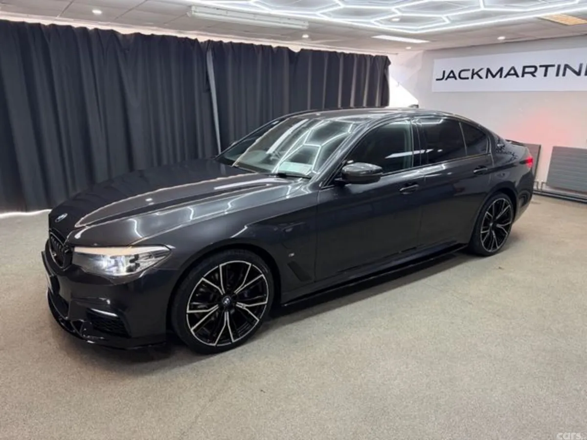BMW 5-Series Saloon, Petrol Plug-in Hybrid, 2018, Grey