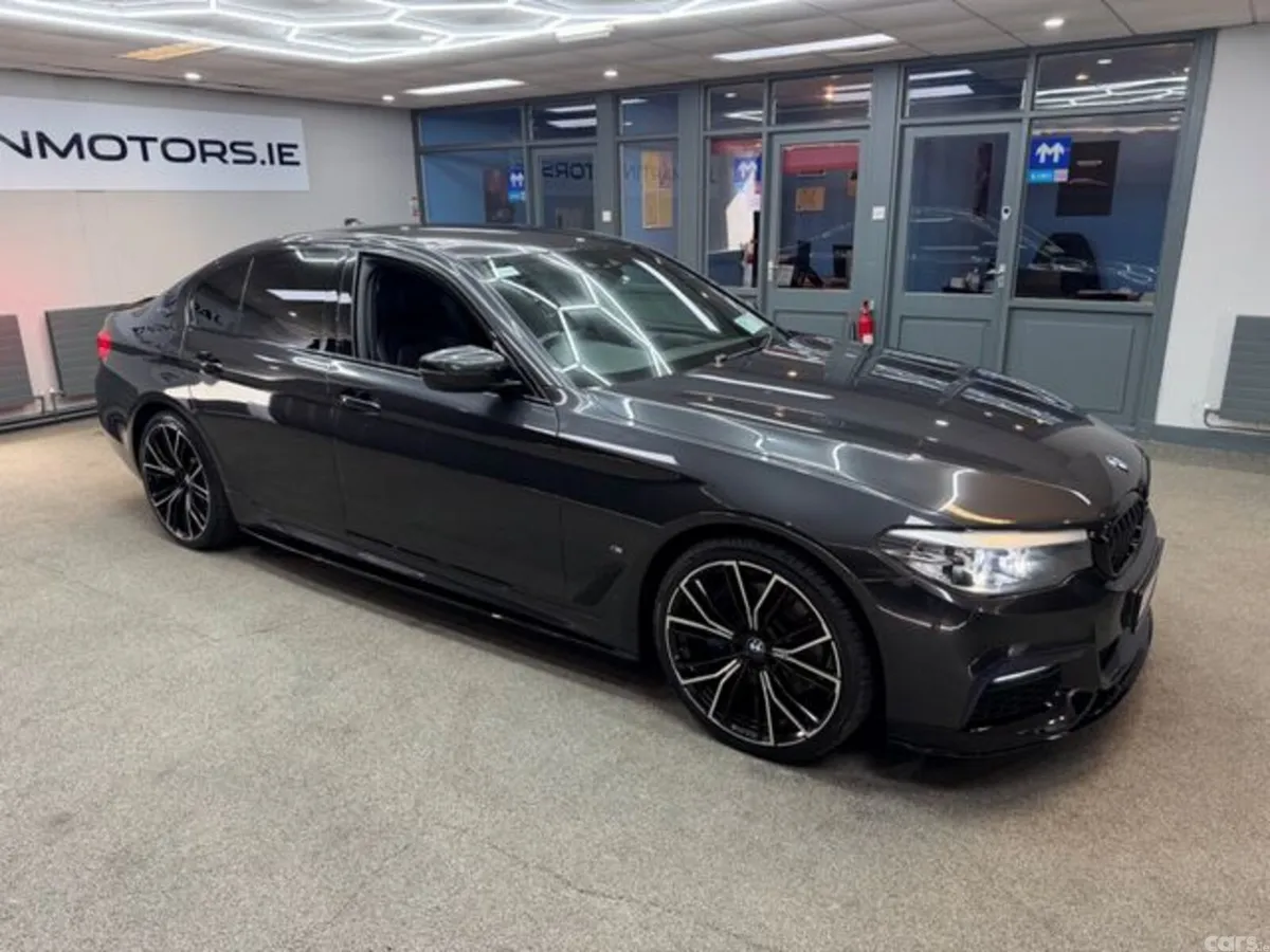 BMW 5-Series Saloon, Petrol Plug-in Hybrid, 2018, Grey