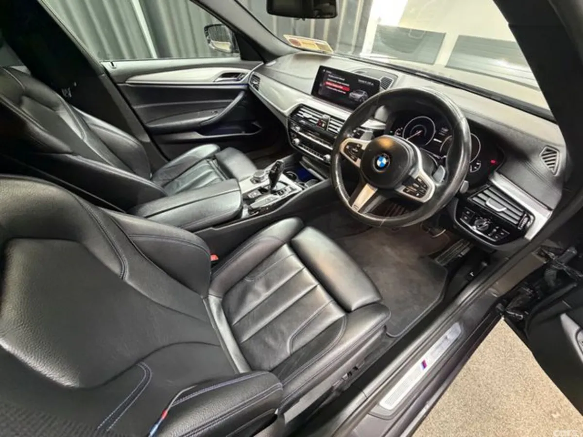 BMW 5-Series Saloon, Petrol Plug-in Hybrid, 2018, Grey