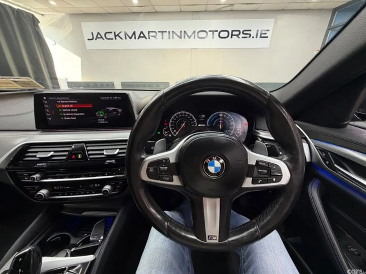 BMW 5-Series Saloon, Petrol Plug-in Hybrid, 2018, Grey