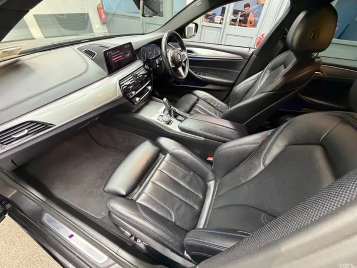 BMW 5-Series Saloon, Petrol Plug-in Hybrid, 2018, Grey