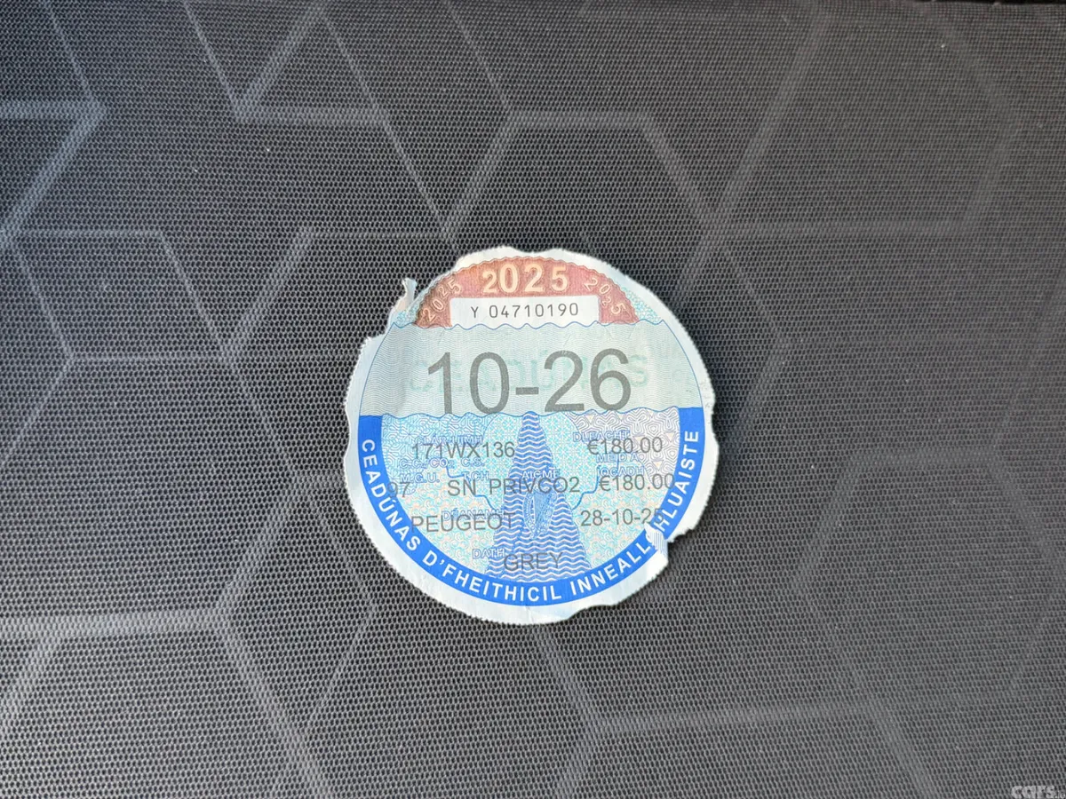 Peugeot 2008 Estate, Diesel, 2017, Grey