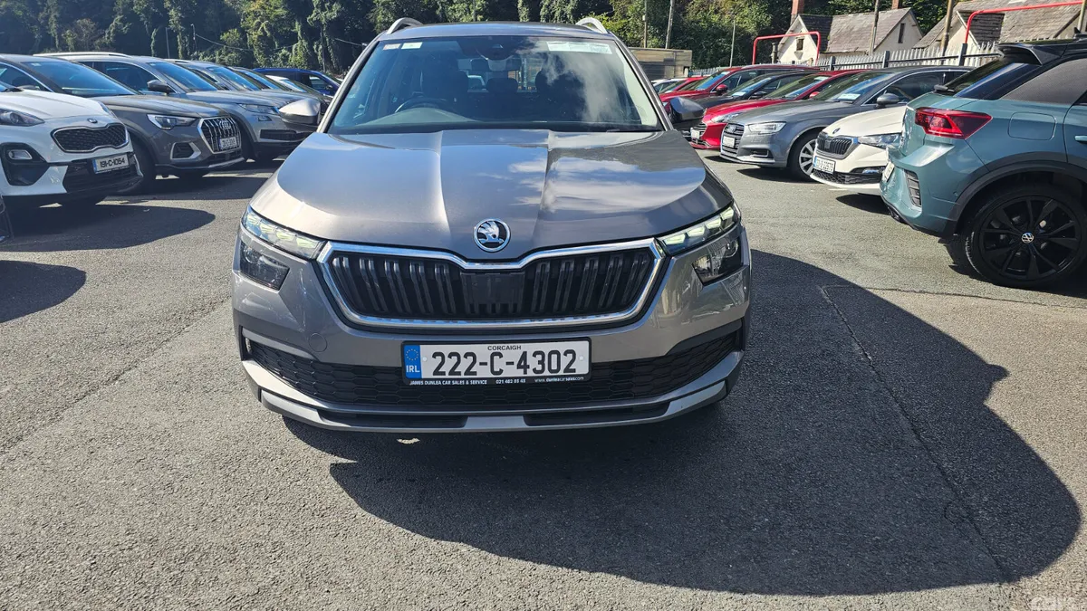 Skoda Kamiq Hatchback, Petrol, 2022, Grey