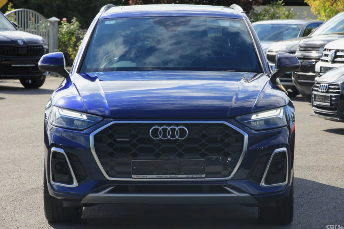 Audi Q5 SUV, Diesel, 2021, Blue