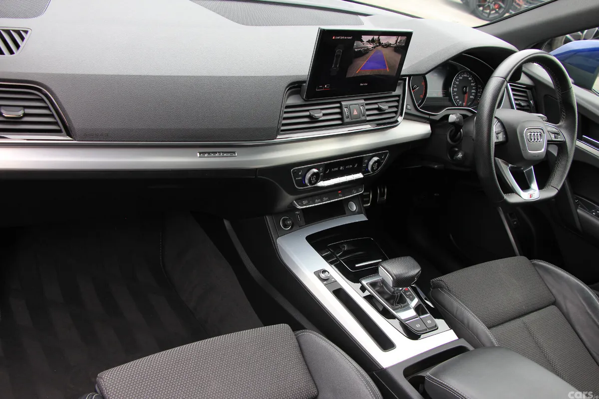 Audi Q5 SUV, Diesel, 2021, Blue