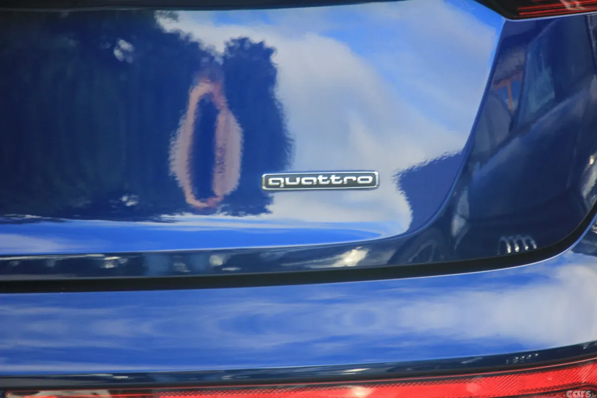 Audi Q5 SUV, Diesel, 2021, Blue