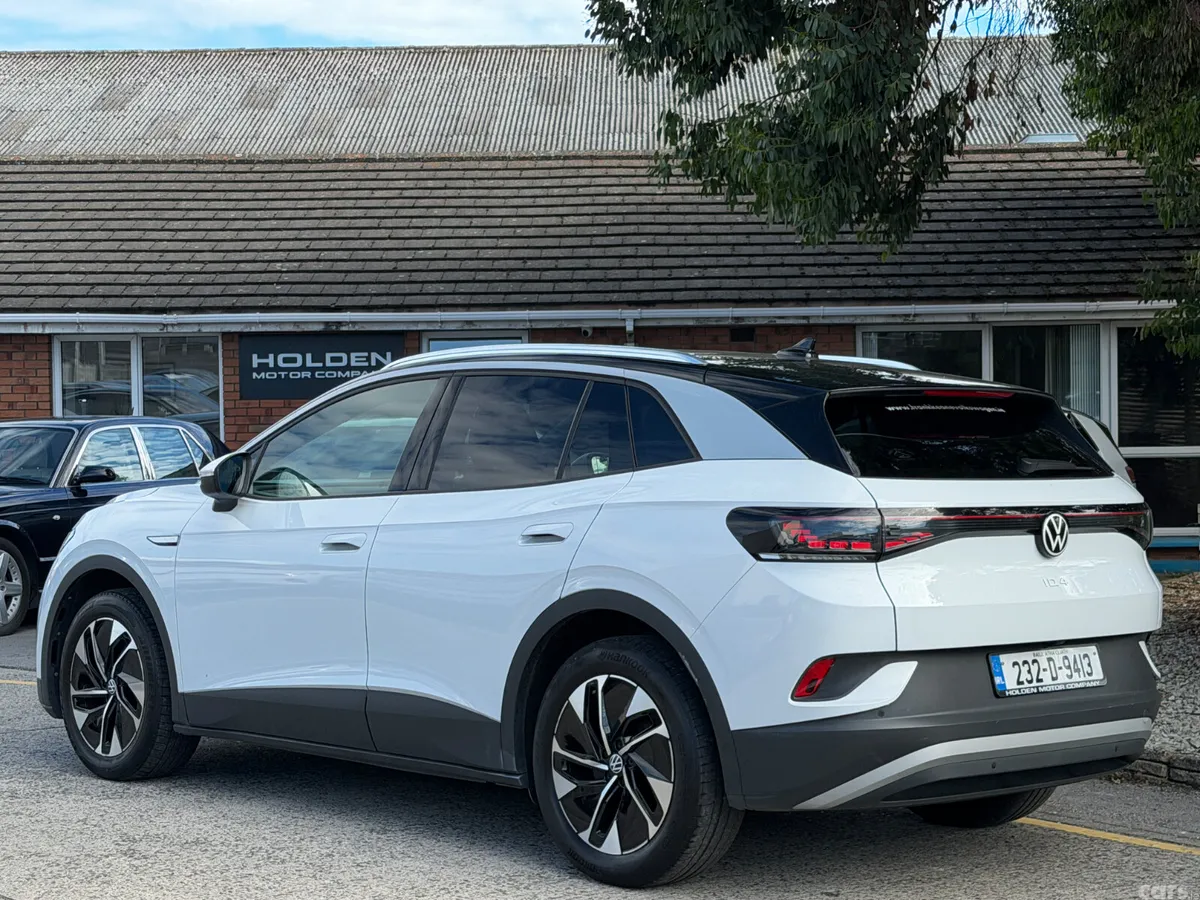 Volkswagen ID.4 Estate, Electric, 2023, White