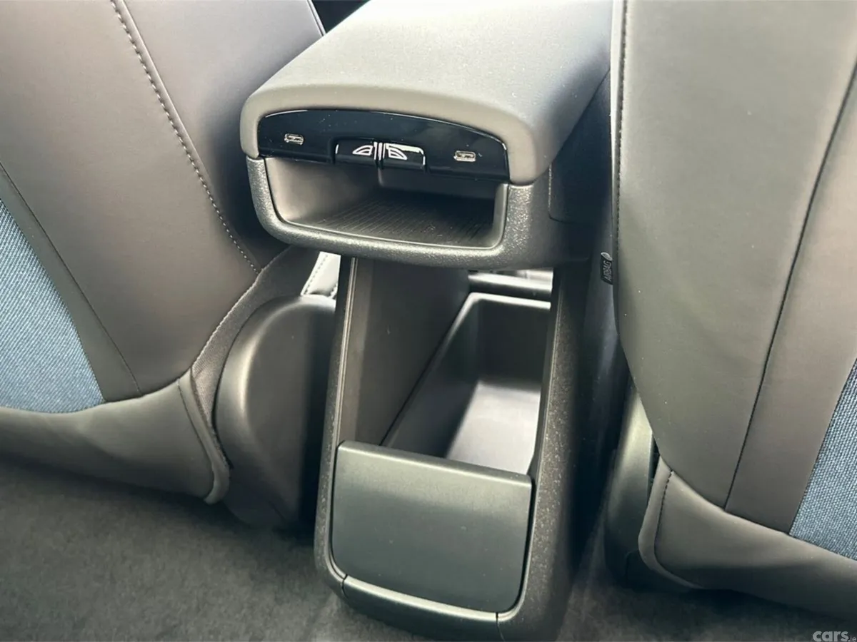 Volvo EX30 SUV, Electric, 2027, White