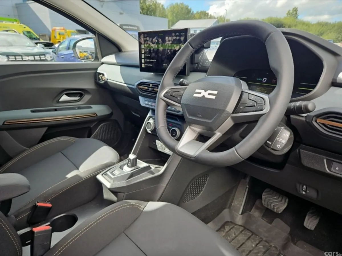 Dacia Jogger MPV, Petrol Hybrid, 2026, Black