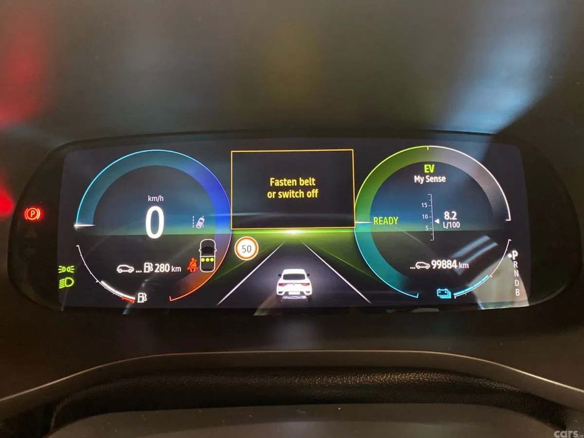 Renault Arkana Hatchback, Petrol, 2023, Orange