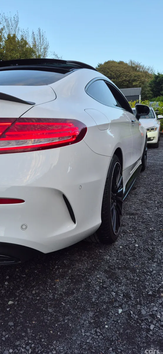 Mercedes-Benz C-Class Coupe, Diesel, 2017, White